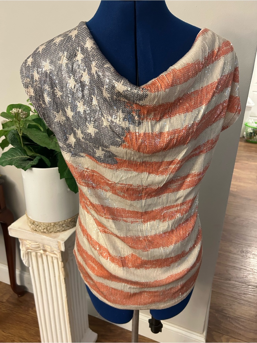 American flag women’s top patriotic Fourth of July sequins size large